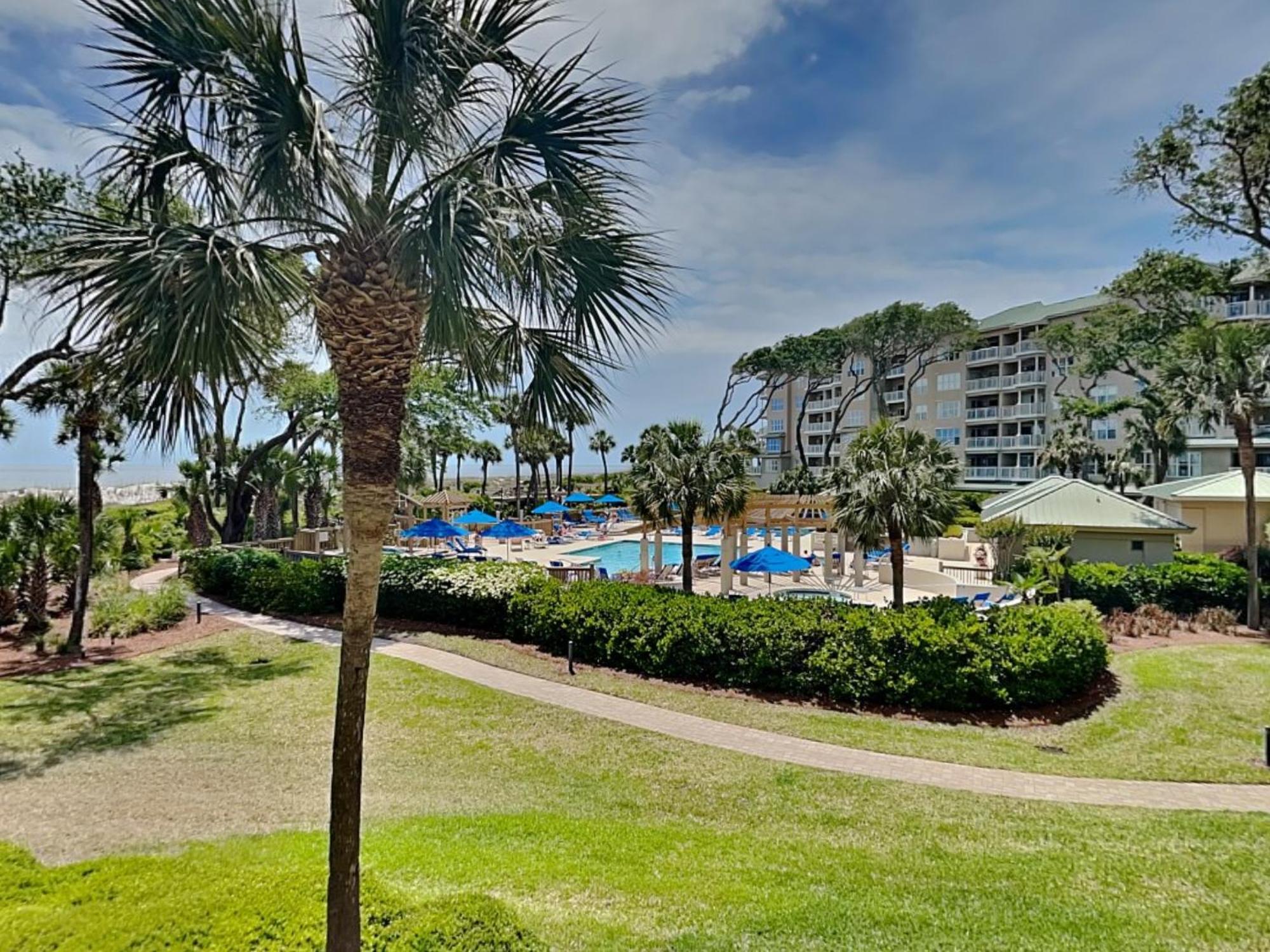 Hampton 6107 Apartment